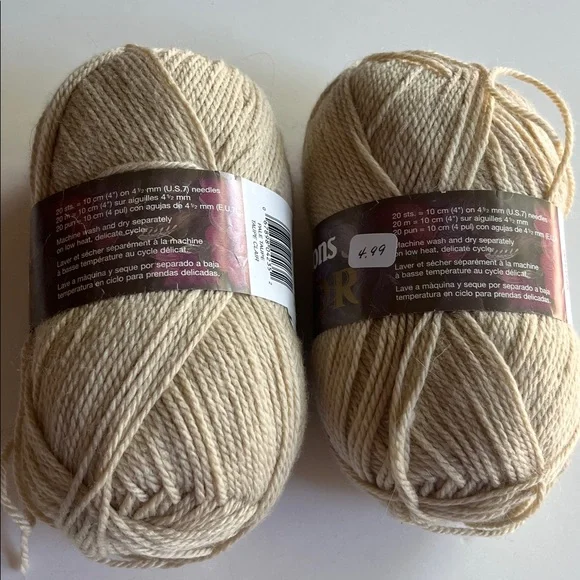 Patons Decor Yarn in Beige - Picture 2 of 5